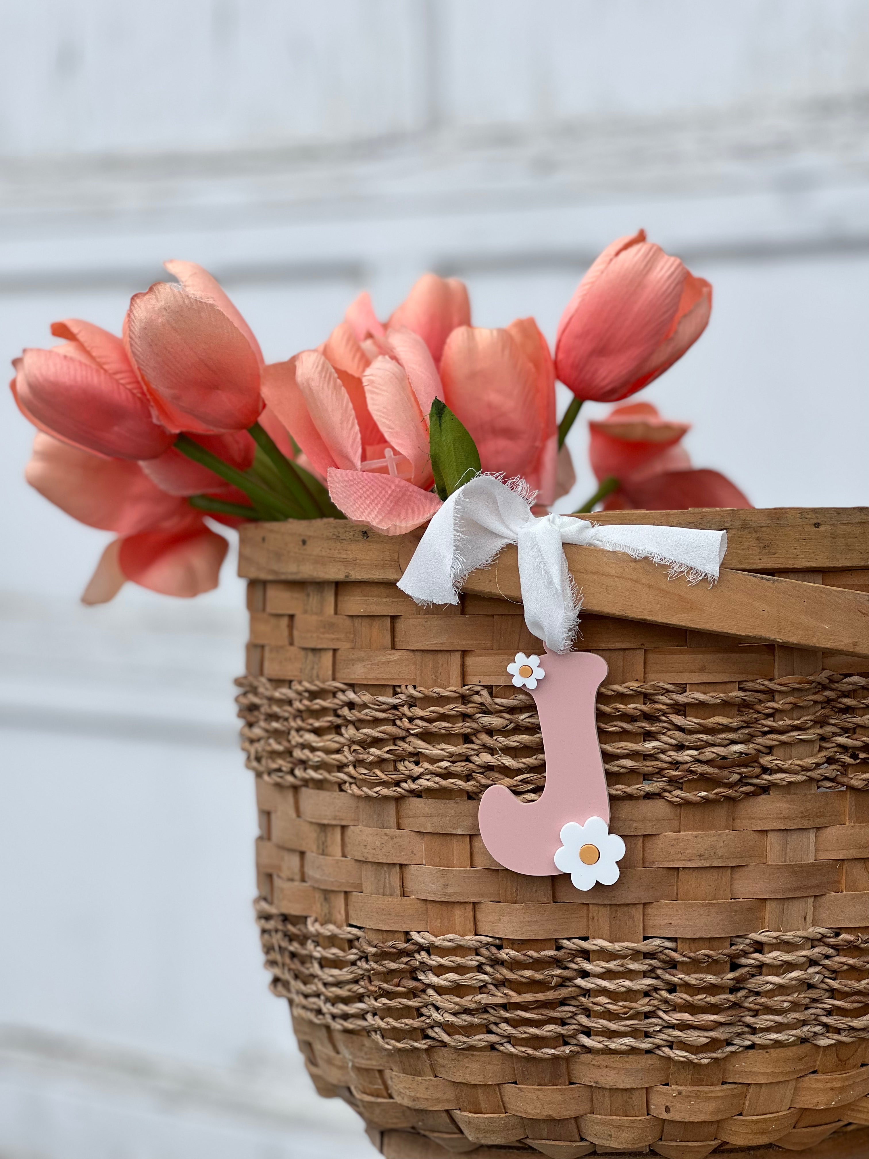 Daisy Letter Tag